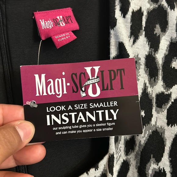 NWT Magi Sculpt slimming dress in plus size 24 - Picture 7 of 11